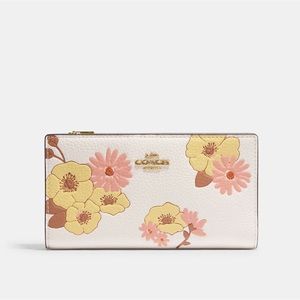 NWOT Coach Floral Wallet